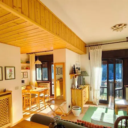 Casa *